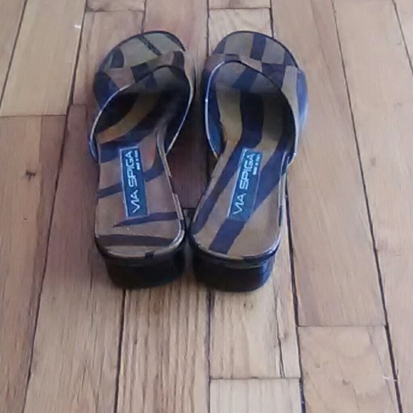 Slide ins - Picture 2 of 2